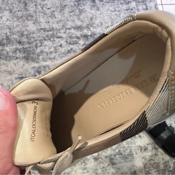 Burberry Tan and White Check Sneakers - Picture 5 of 11